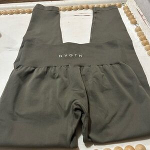 NVGTN Women's Olive Leggings